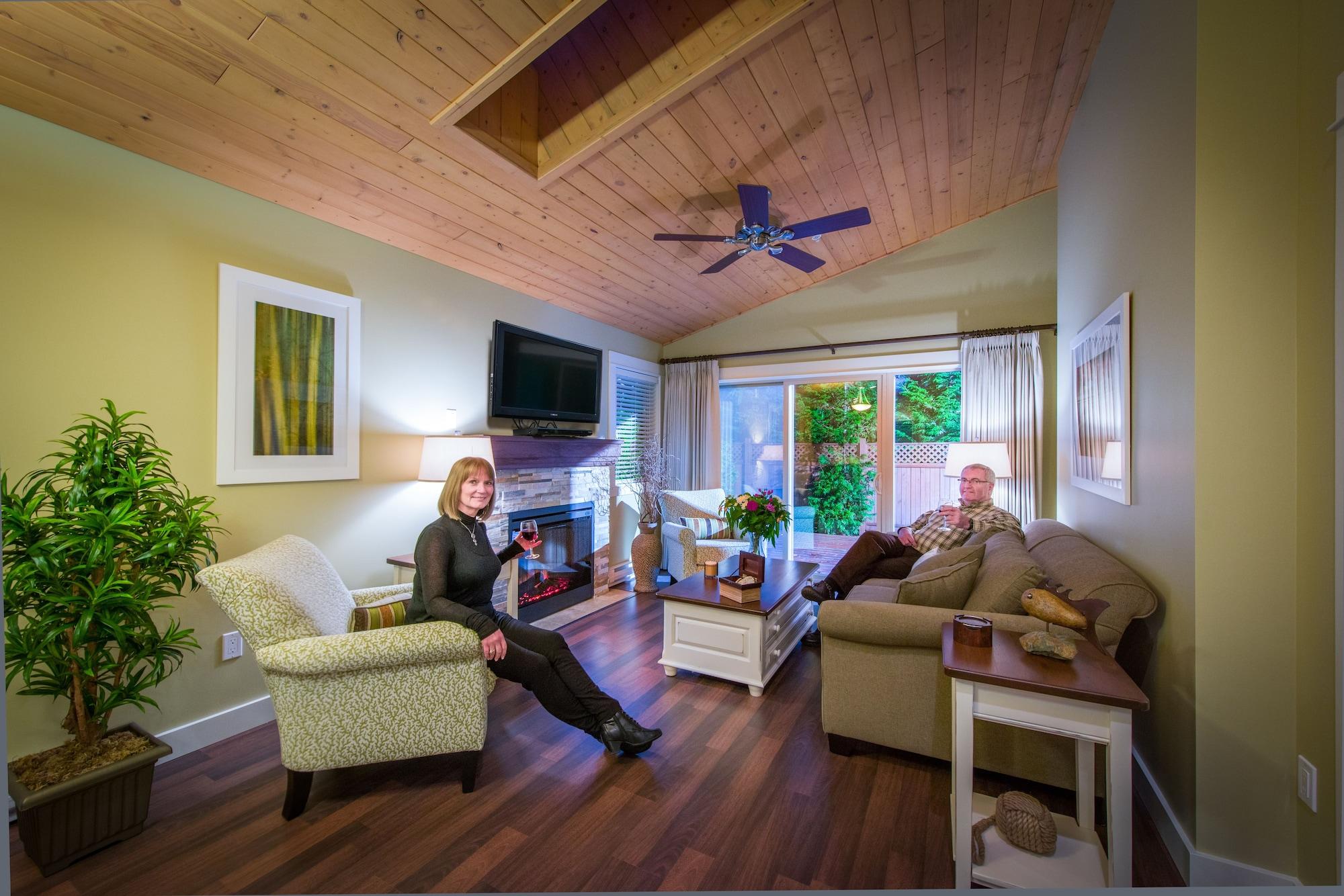 Oceanside Village Resort Parksville Luaran gambar