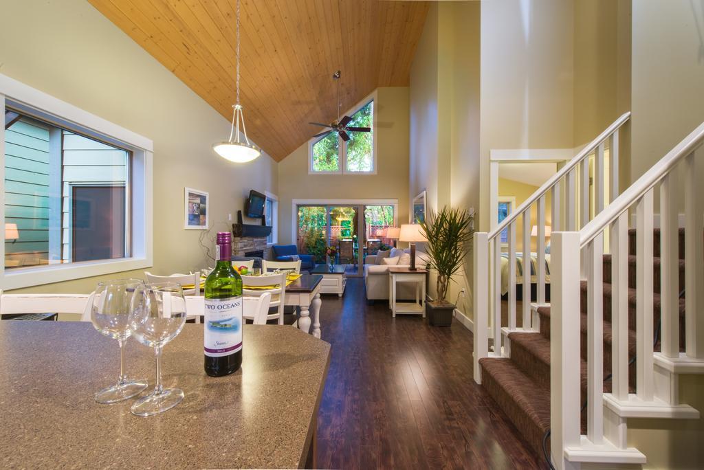 Oceanside Village Resort Parksville Luaran gambar