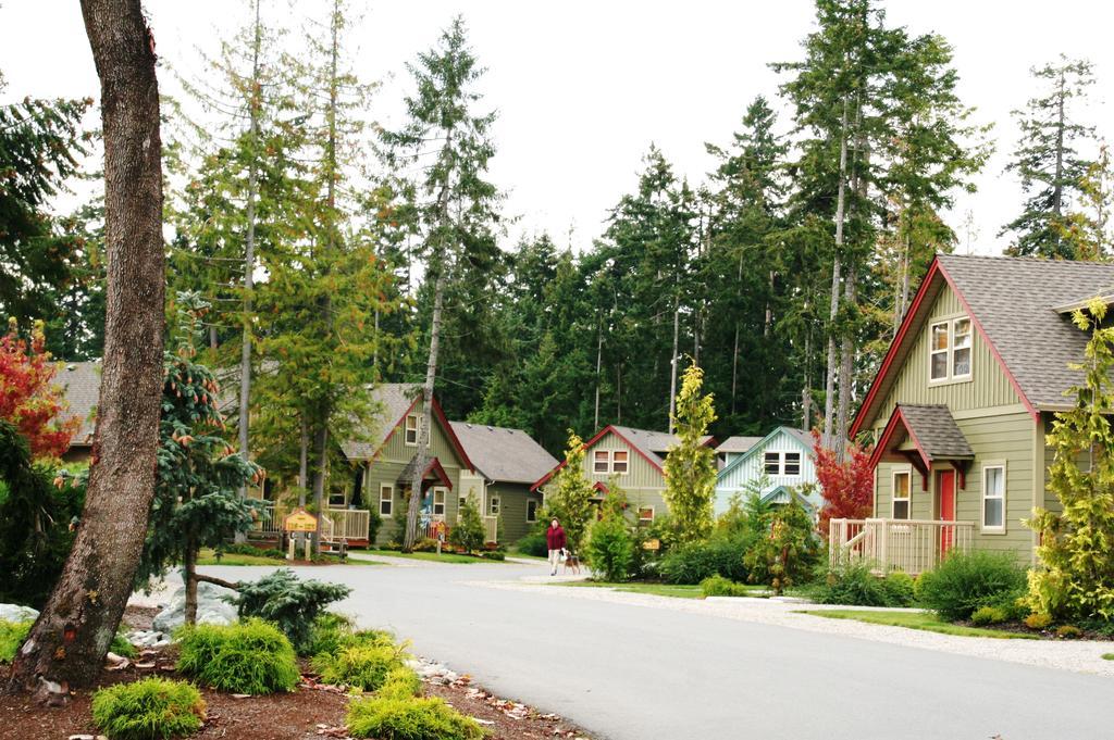 Oceanside Village Resort Parksville Luaran gambar